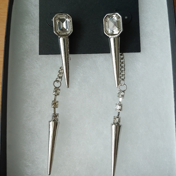BNIP Bebe spikey earrings - Picture 2 of 2